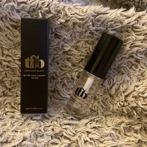 Trust Fund Beauty Better Than Therapy Lip Oil